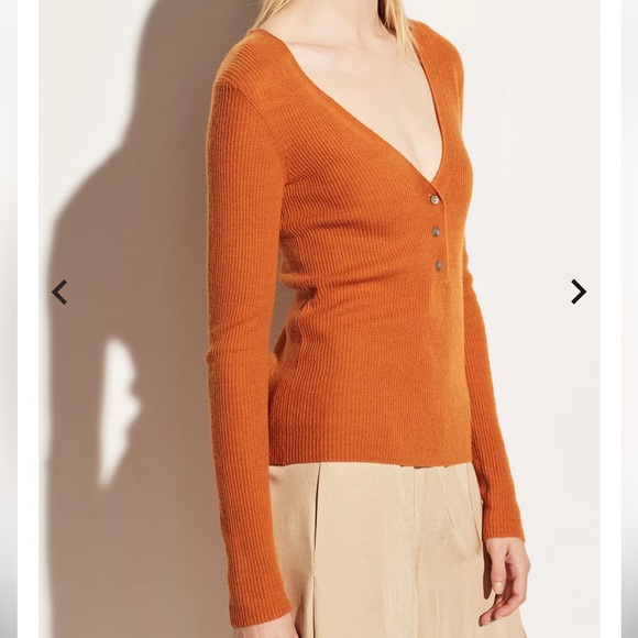 Vince Lightweight Cashmere Long Sleeve V-Neck Henley Sweater - Picture 3 of 7